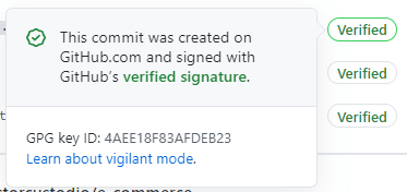 Imagem do site do GitHub em que aparece uma janela de confirmação de que o commit foi criado e assinado automaticamente pela versão web do GitHub.
